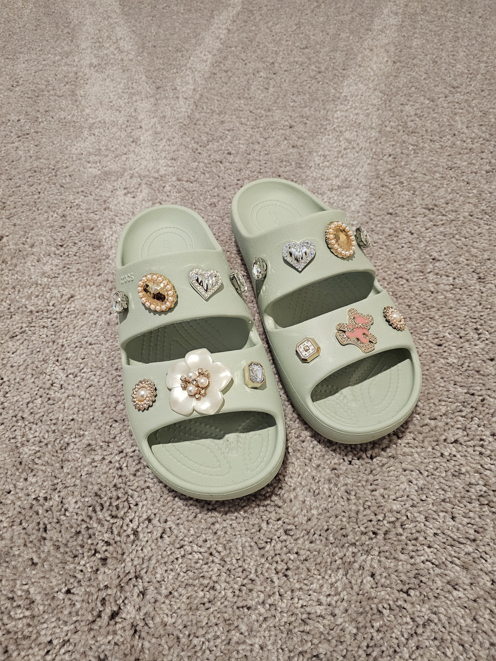 Crocs Women’s Mint Green Embellished Slide Sandals Size 10